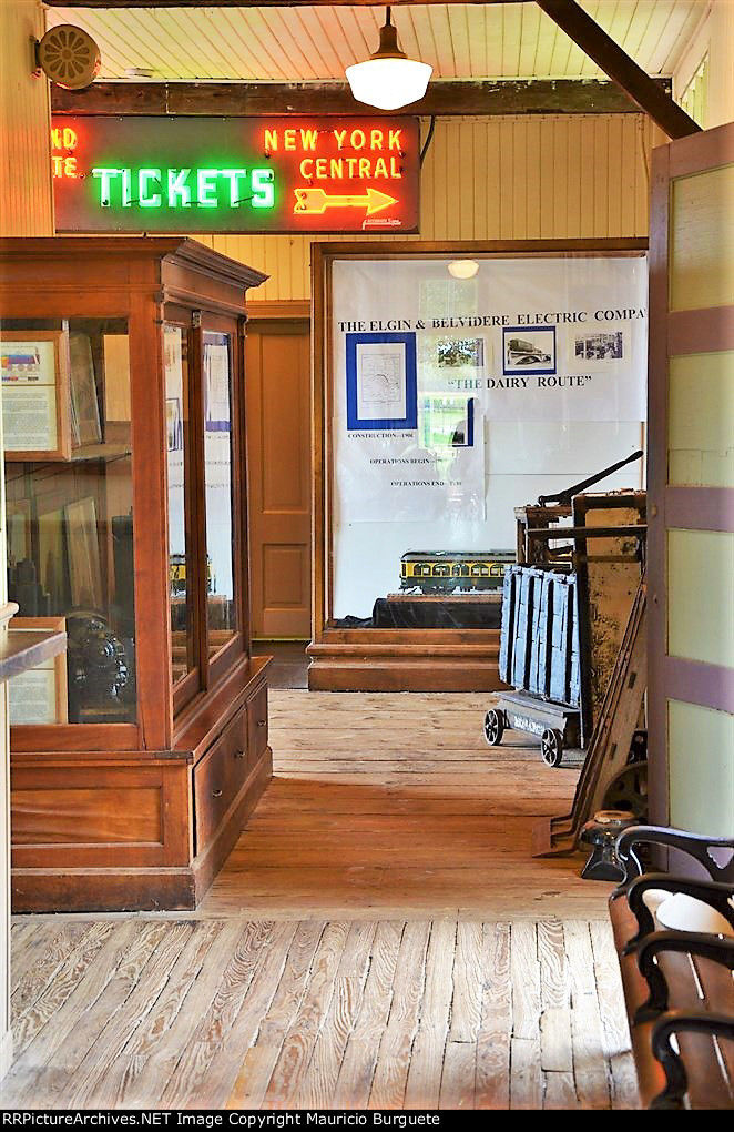 Inside the Station - Illinois Railway Museum